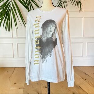 Taylor Swift Reputation Stadium Tour Long Sleeve Shirt White Graphic Cities - M